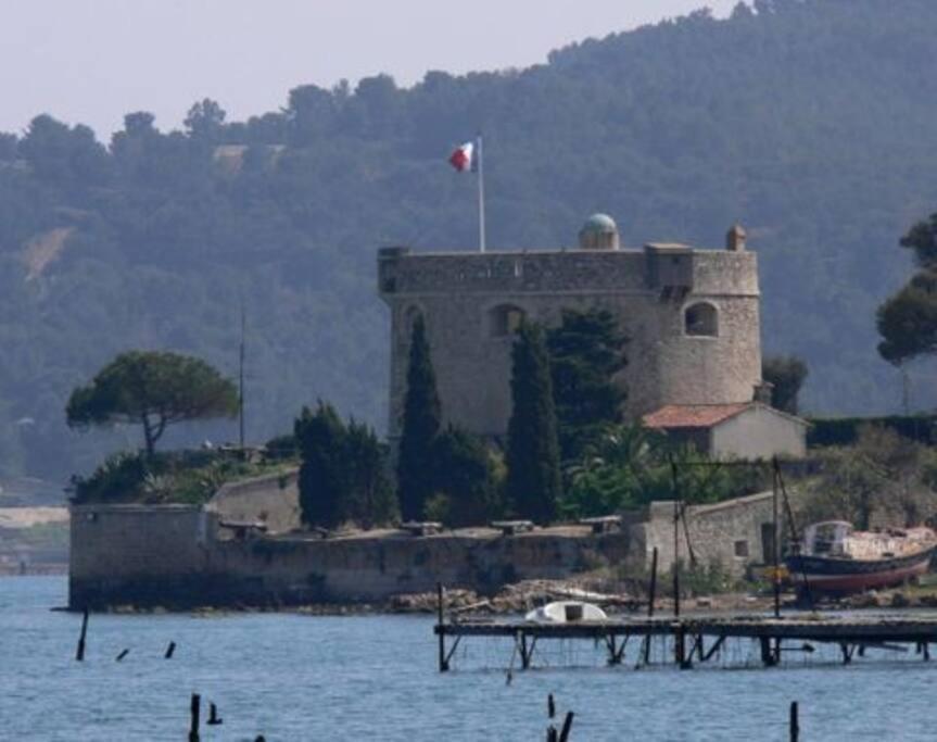 Grande Maison De Ville Atypique - 4 Nuits Mini La Seyne-sur-Mer Eksteriør billede